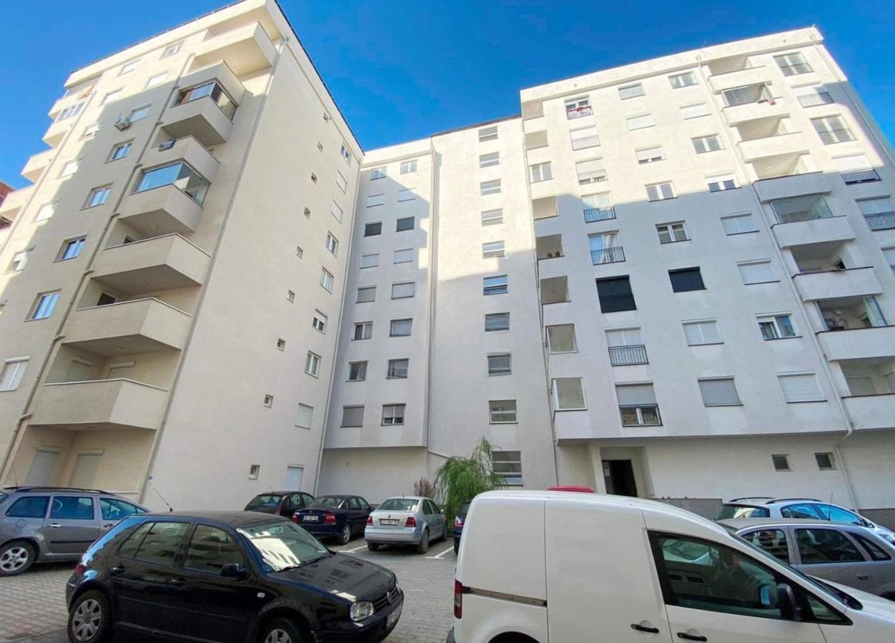 1-Bedroom Apartment Fushe Kosove Kosovo Polje Extérieur photo
